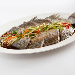 ปลากระพงนึ่งซีอิ๊ว(ตัว)
