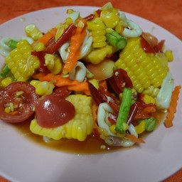 ตำข้าวโพดหอยนางรม+ปลาหมึก