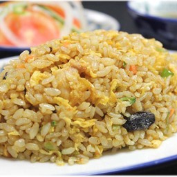 ข้าวผัดผงกะหรี่