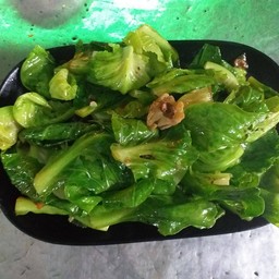 แขนงหมูกรอบ
