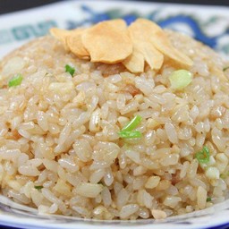 ข้าวผัดกระเทียม