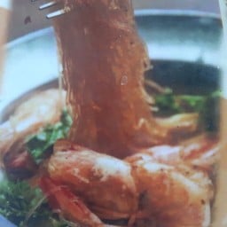 กุ้งอบวุ้นเส้น