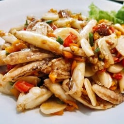 เนื้อปูผัดพริกขี้หนู