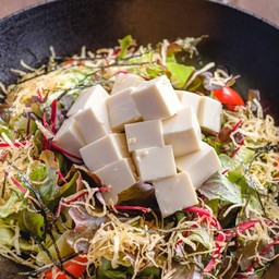 Tofu Salad  สลัดเต้าหู้