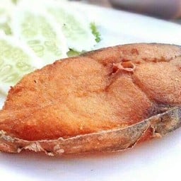 ปลาอินทรีทอดน้ำปลา