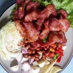 แหนมซี่โครงทอด