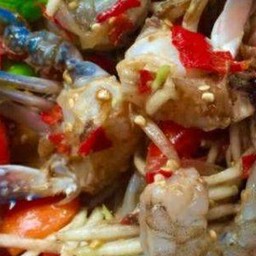 ตำปูม้ากุ้งสด