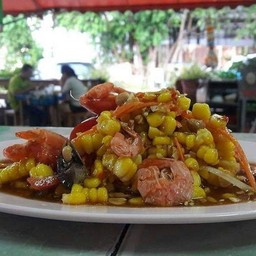 ส้มตำข้าวโพด