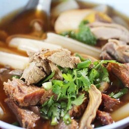 ก๋วยจั๊บน้ำข้นเจ๊ปุ๊ก345