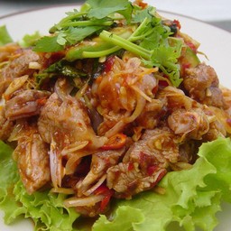 พล่าหมูมะเขืออ่อน