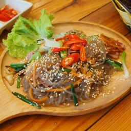 ชับเช ผัดวุ้นเส้นเกาหลี