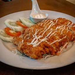 ไก่ทอดราดซอสมะนาว