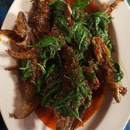 ปลาเนื้ออ่อนราดพริก