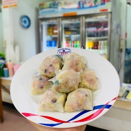 วรรณ เมี่ยงก๋วยเตี๋ยว