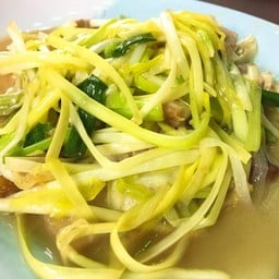 กุ้ยไฉ่ขาวผัดเต้าหู้หมูสับ