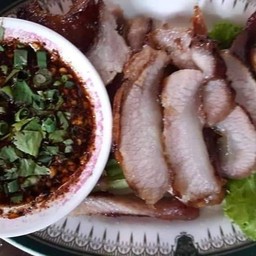 คอหมูย่าง