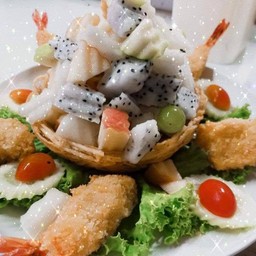 สลัดกุ้งผลไม้
