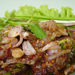 น้ำตกหมู