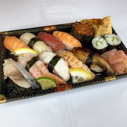 เซ็ตซูชิโอมากาเซ่สำหรับ 1ท่าน