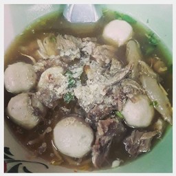 เกาเหลาลูกชิ้นเนื้อเปื่อย