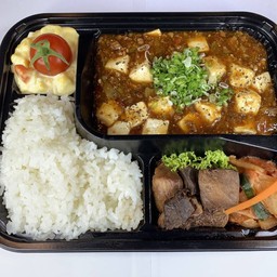 เซ็ตเต้าหู้ผัดซอส(เนื้อ) 