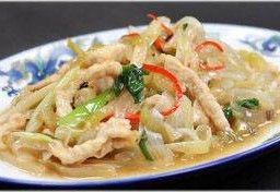 ผัดผักเสฉวนใส่หมู