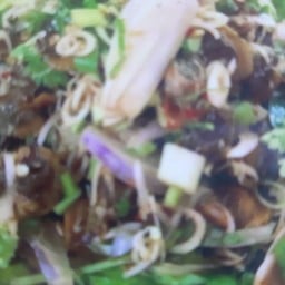 ยำหอยเเครง