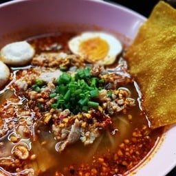 ก๋วยเตี๋ยวต้มยำน้ำใส