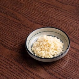 กระเทียม