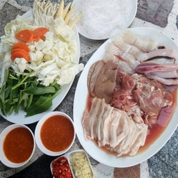 ร้านหมูกะทะบุญดี หมูกะทะบุญดีคู้บอน 27 สยามธรณี