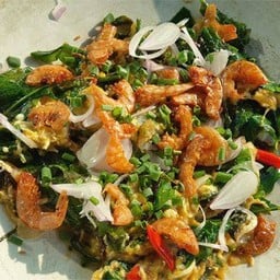 ใบเหลียงผัดไข่