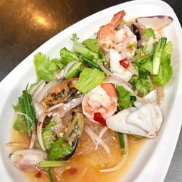 ยำวุ้นเส้นทะเล