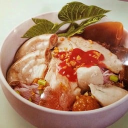 เกาเหลาโฟทรงเครื่อง