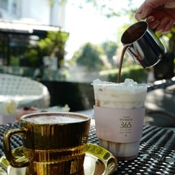 กาแฟลาเต้เย็น