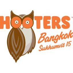 Hooters  สุขุมวิท 15