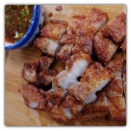 Oversize ข้าวหมูทอด