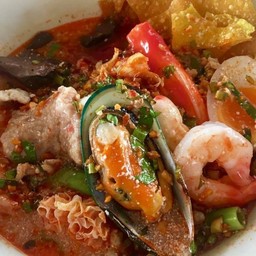 ก๋วยเตี๋ยวเย็นตาโฟต้มยำทะเล