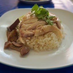 ข้าวมันไก่ต้ม ชาววัง