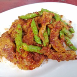 ข้าวราดพริกแกงเป็ด