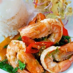 ข้าวกะเพรากุ้ง