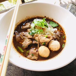 ก๋วยเตี๋ยวเรือ เปิ้ล & ป็อก รสเด็ด