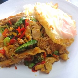ข้าวราดกะเพราเป็ด