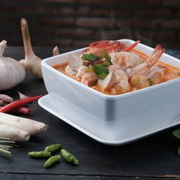 ต้มยำกุ้ง (ถ้วย)