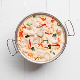 ต้มข่าไก่