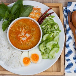 ขนมจีนน้ำยาปู