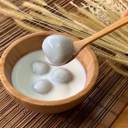 บัวลอยนมสด