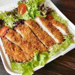 สลัดหมูทอดทงคตสึ