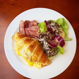 Croissant Omelette and Bacon