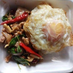 ป้าอรอาหารตามสั่งครัวสวนปาล์ม