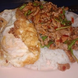 ร้านอาหารตามสั่งป้าแขก